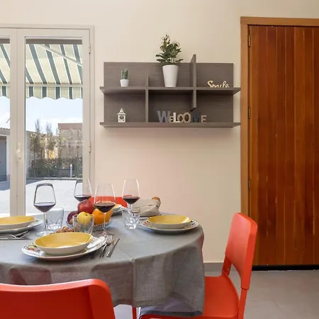 בית נופש Al Castello - Etna E Mare אגנונה באגני